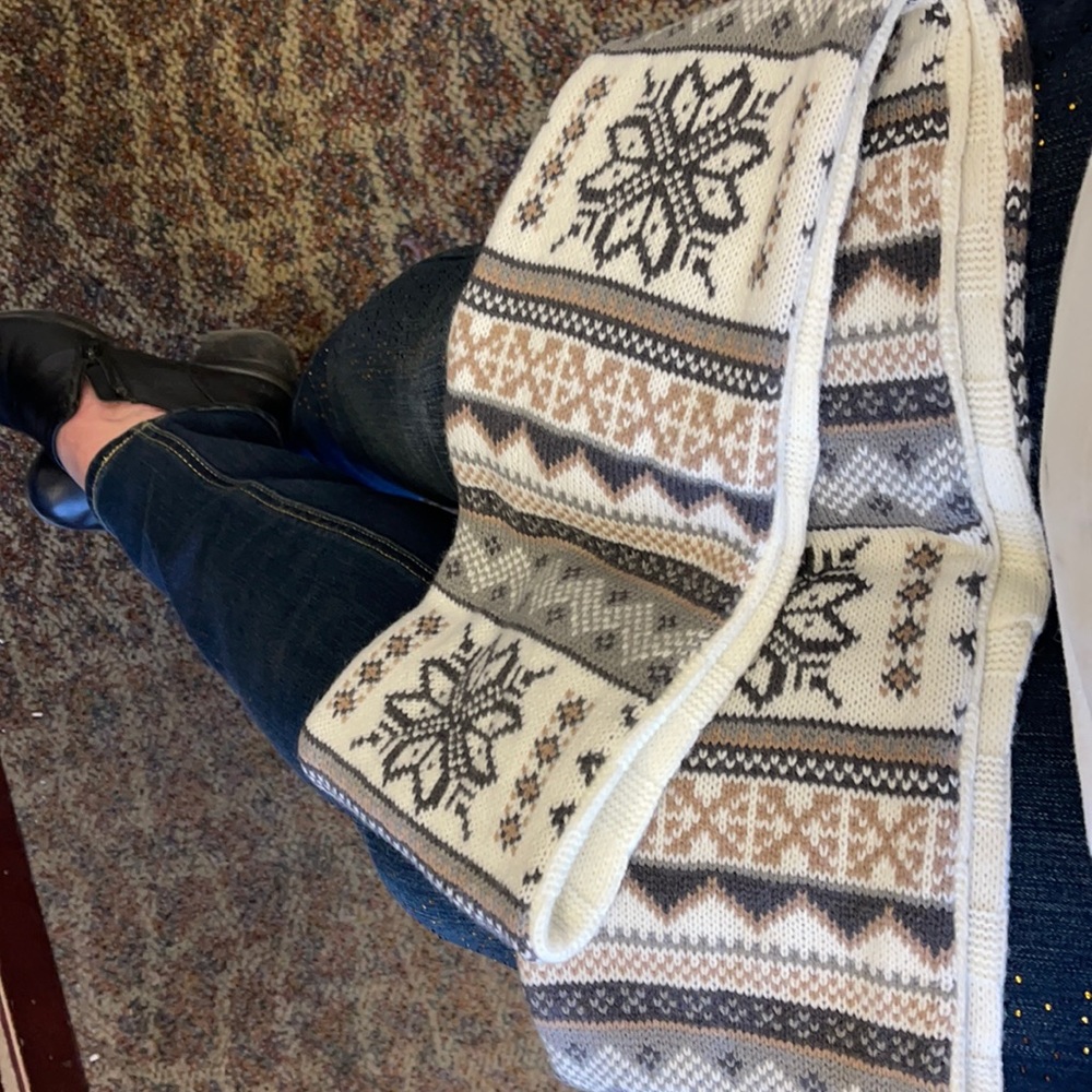 Mukluk infinity scarf